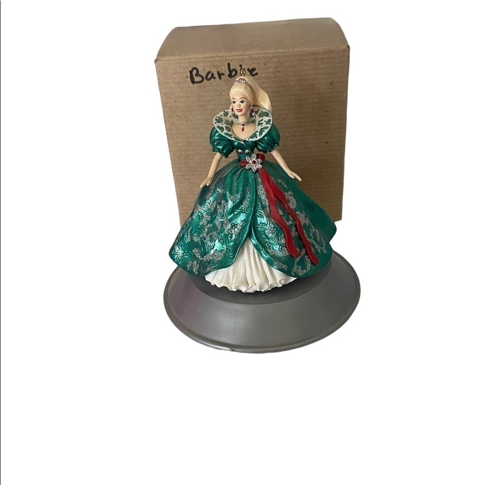 Holiday Barbie ornament, 1995 - Picture 1 of 4